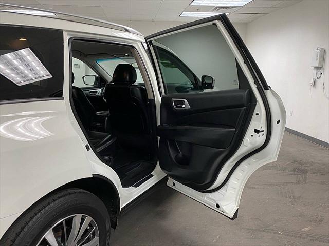 used 2020 Nissan Pathfinder car, priced at $14,791