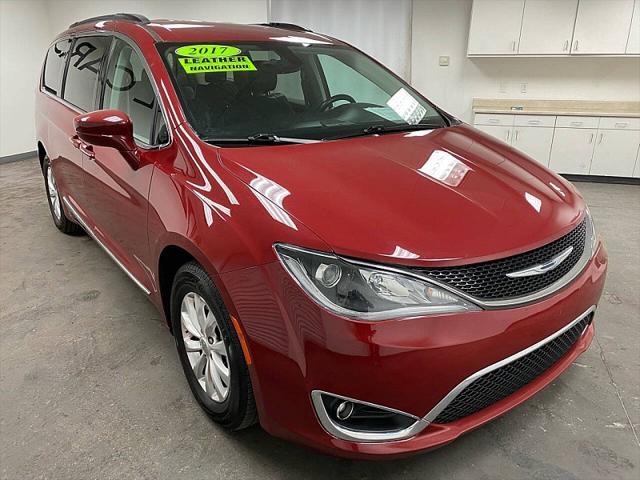 used 2017 Chrysler Pacifica car, priced at $12,891