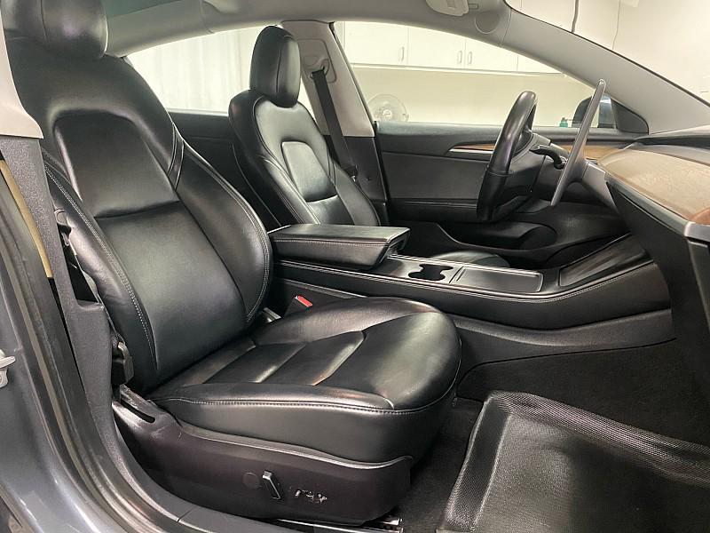 used 2021 Tesla Model 3 car, priced at $17,491