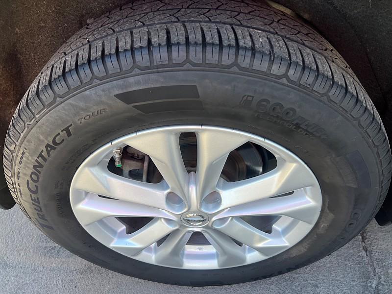 used 2014 Nissan Rogue car, priced at $8,981