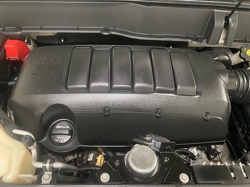 used 2014 Chevrolet Traverse car, priced at $6,891