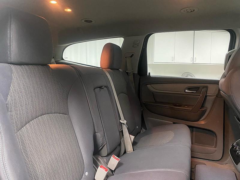 used 2014 Chevrolet Traverse car, priced at $6,891
