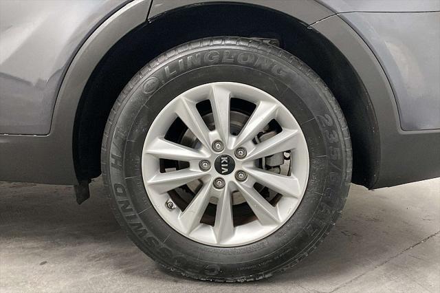 used 2019 Kia Sorento car, priced at $10,891