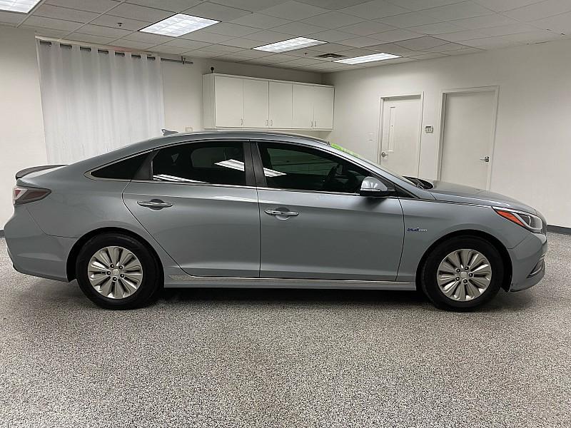 used 2016 Hyundai Sonata Hybrid car, priced at $9,491