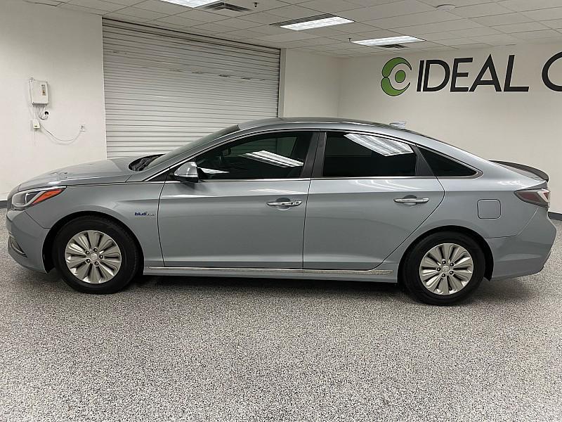 used 2016 Hyundai Sonata Hybrid car, priced at $9,491