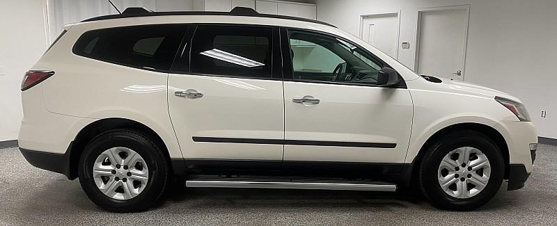 used 2014 Chevrolet Traverse car, priced at $6,891