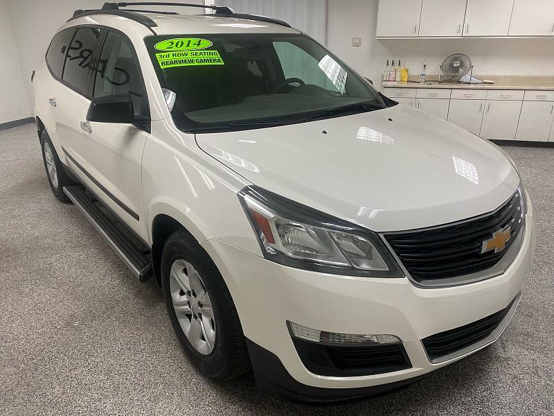 used 2014 Chevrolet Traverse car, priced at $6,891