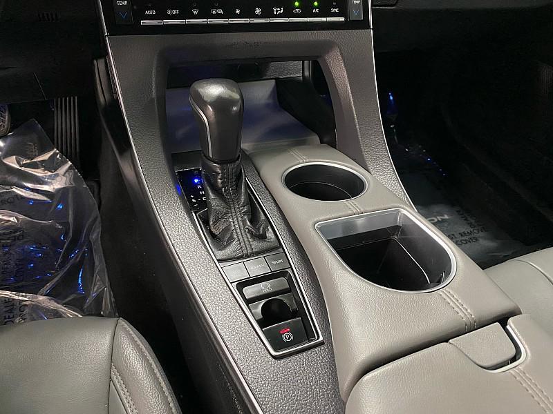 used 2021 Toyota Avalon car, priced at $21,491