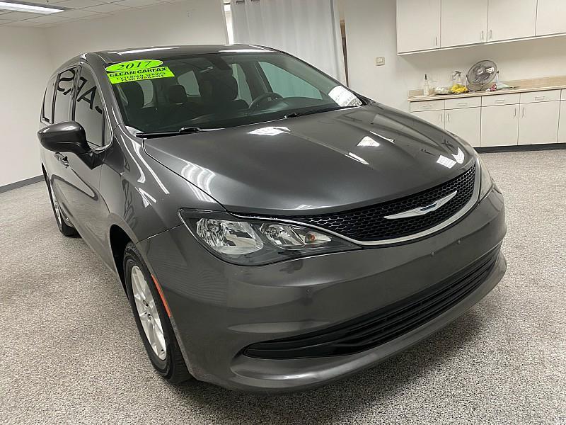 used 2017 Chrysler Pacifica car, priced at $10,891