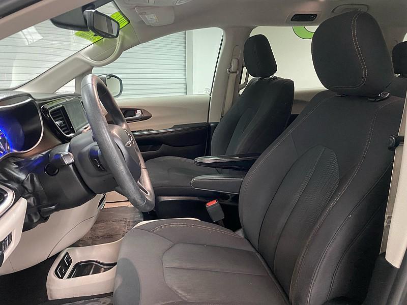 used 2017 Chrysler Pacifica car, priced at $10,891