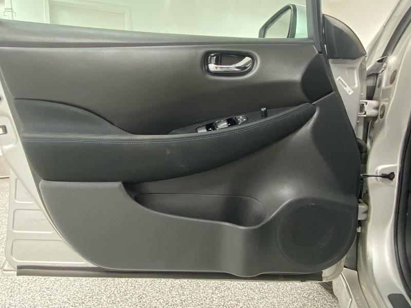 used 2018 Nissan Leaf car, priced at $8,491