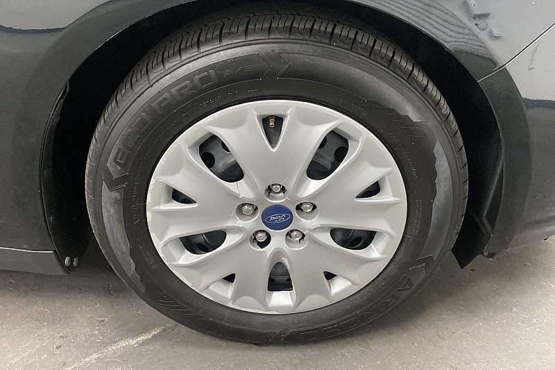 used 2014 Ford Fusion car, priced at $5,991