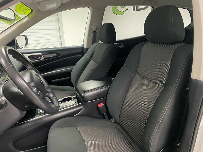 used 2020 Nissan Pathfinder car, priced at $14,491