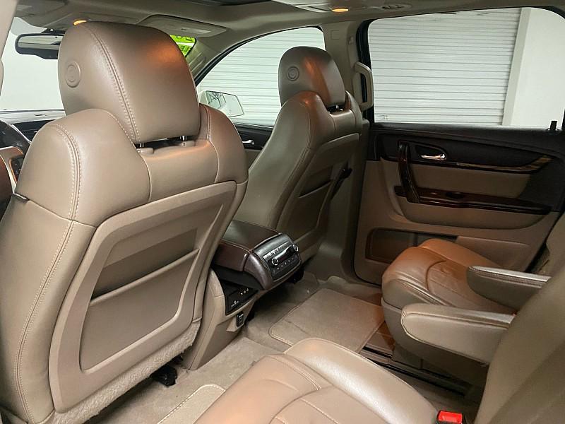 used 2015 GMC Acadia car, priced at $7,991