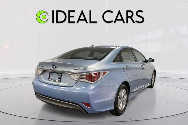 used 2013 Hyundai Sonata Hybrid car, priced at $6,891