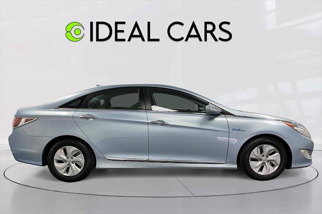 used 2013 Hyundai Sonata Hybrid car, priced at $6,891