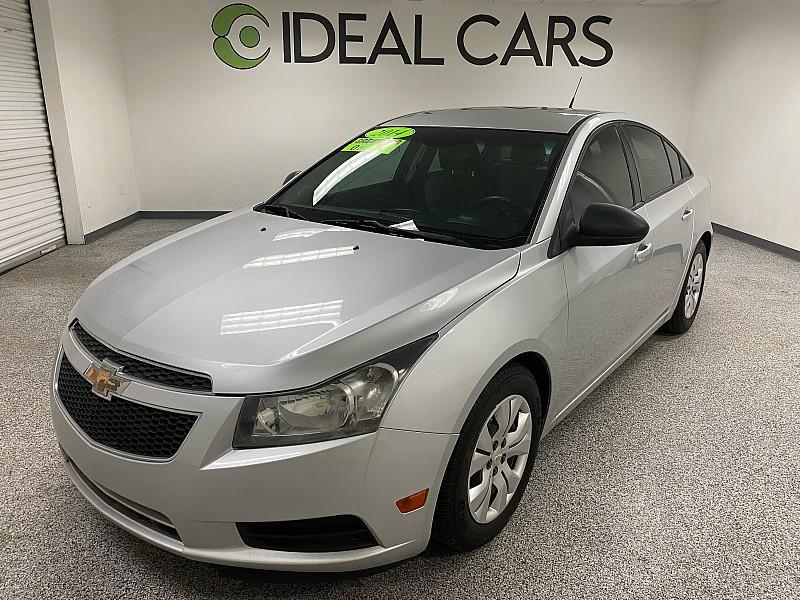 used 2014 Chevrolet Cruze car, priced at $4,391