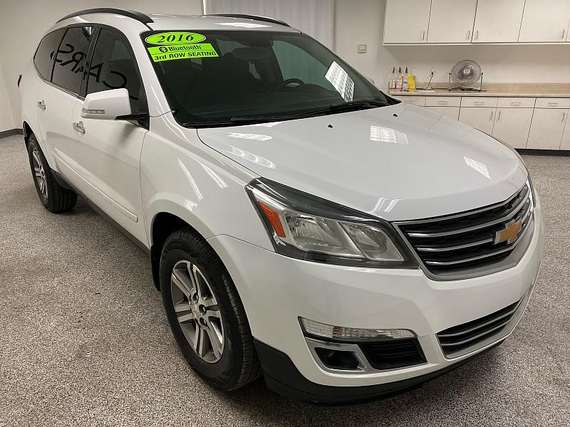 used 2016 Chevrolet Traverse car, priced at $7,991