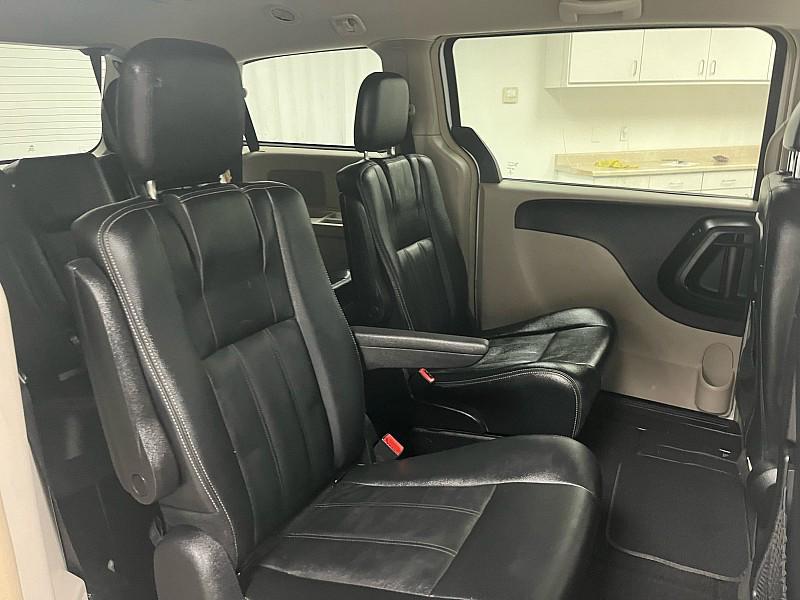 used 2016 Chrysler Town & Country car, priced at $8,991