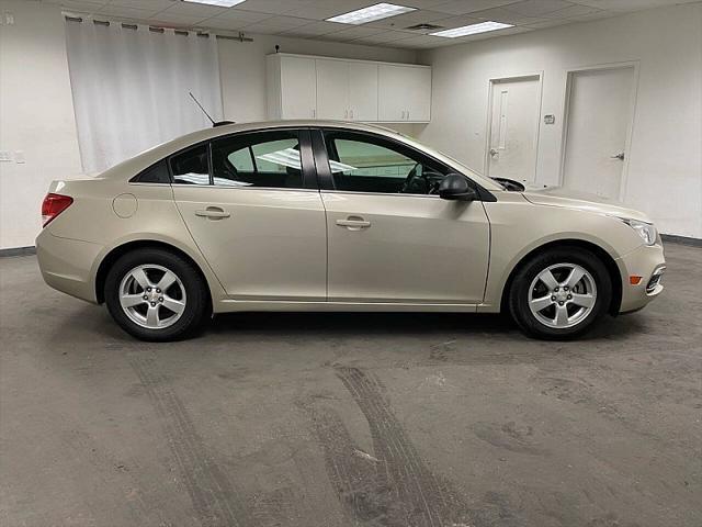 used 2016 Chevrolet Cruze Limited car, priced at $8,491