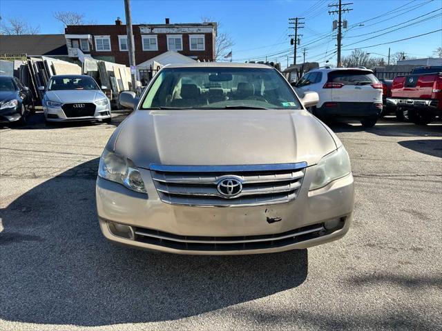 used 2005 Toyota Avalon car, priced at $4,499