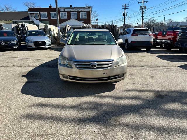 used 2005 Toyota Avalon car, priced at $4,499