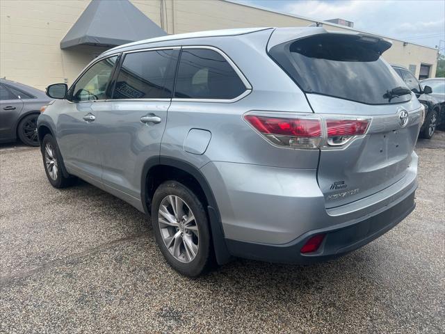 used 2014 Toyota Highlander car, priced at $10,999