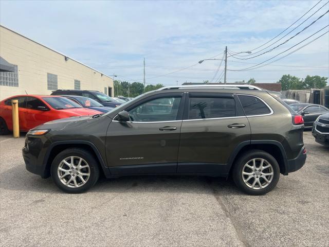 used 2015 Jeep Cherokee car, priced at $6,499