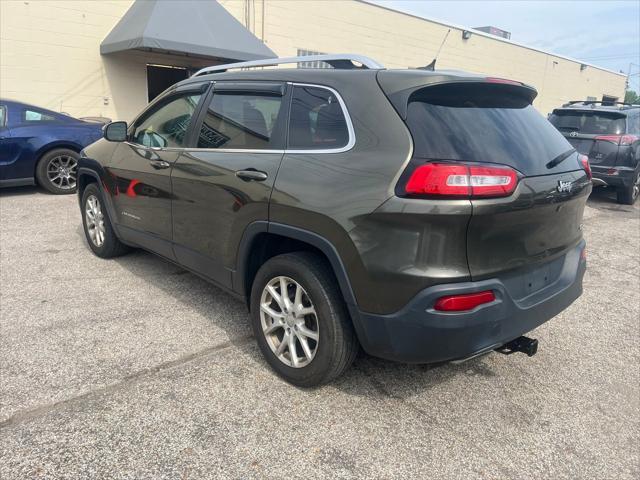 used 2015 Jeep Cherokee car, priced at $6,499