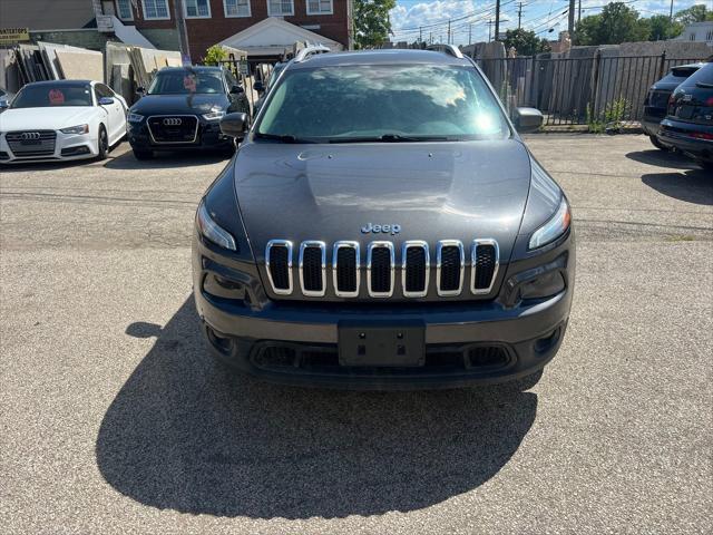 used 2016 Jeep Cherokee car, priced at $7,499