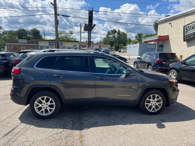 used 2016 Jeep Cherokee car, priced at $7,499