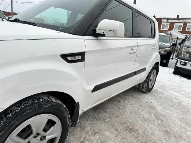 used 2013 Kia Soul car, priced at $5,499