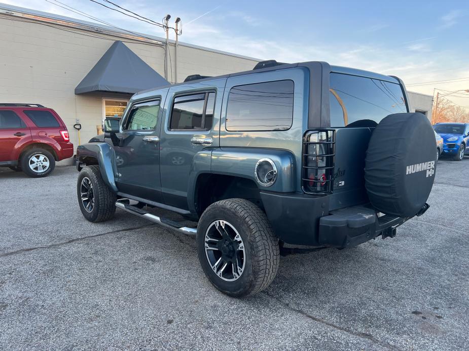 used 2007 Hummer H3 car, priced at $7,499