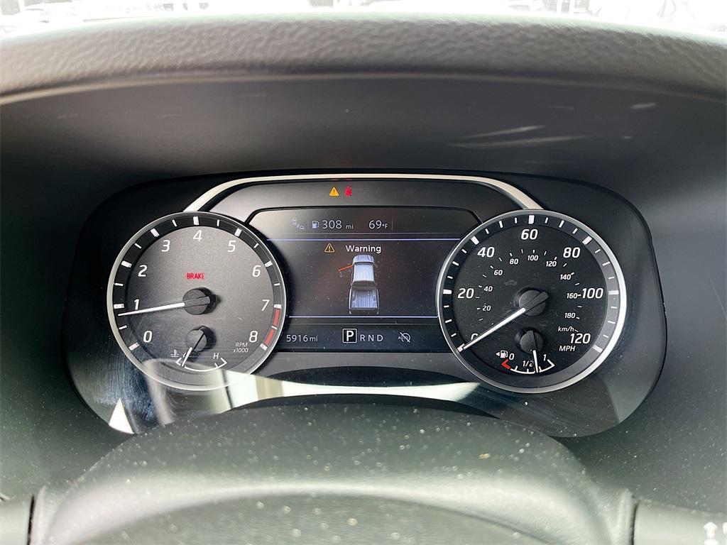 used 2024 Nissan Frontier car, priced at $32,153