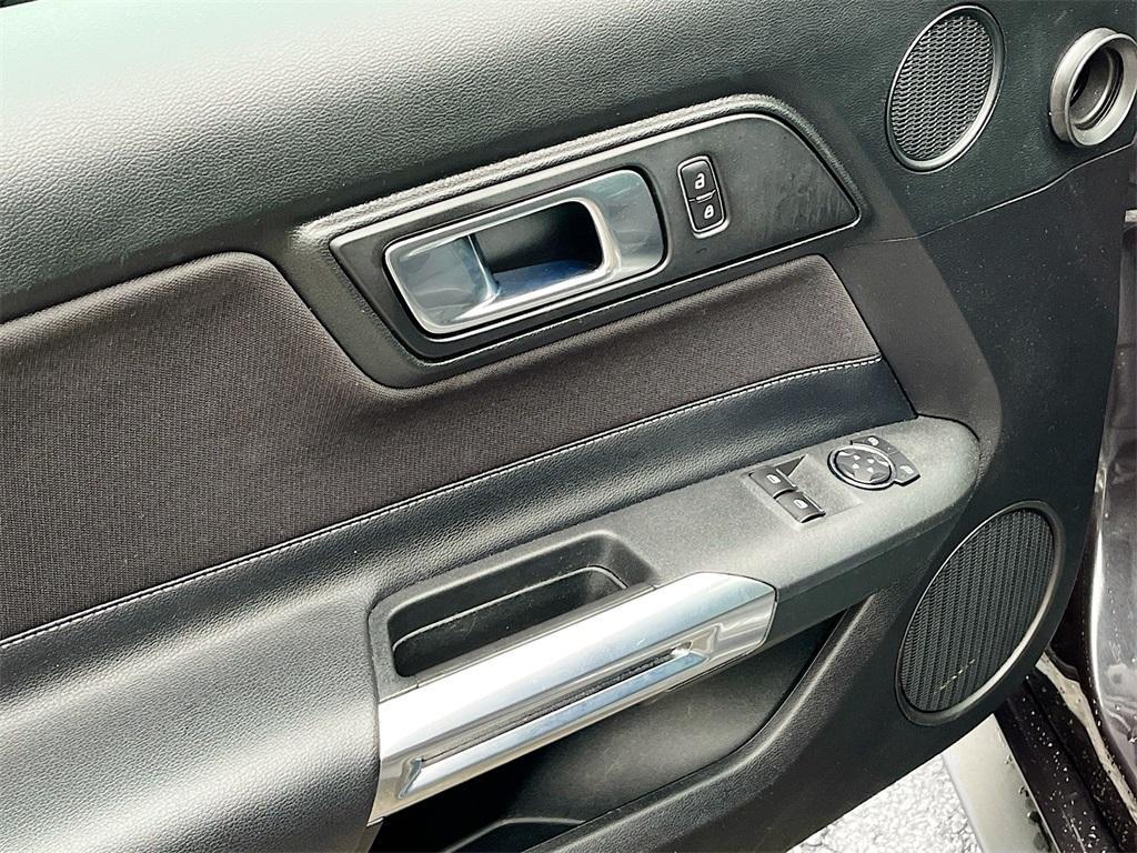 used 2022 Ford Mustang car, priced at $34,291