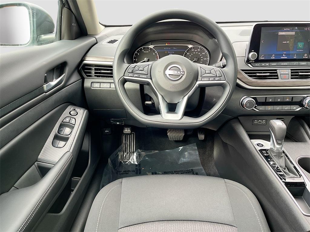 new 2025 Nissan Altima car, priced at $25,069