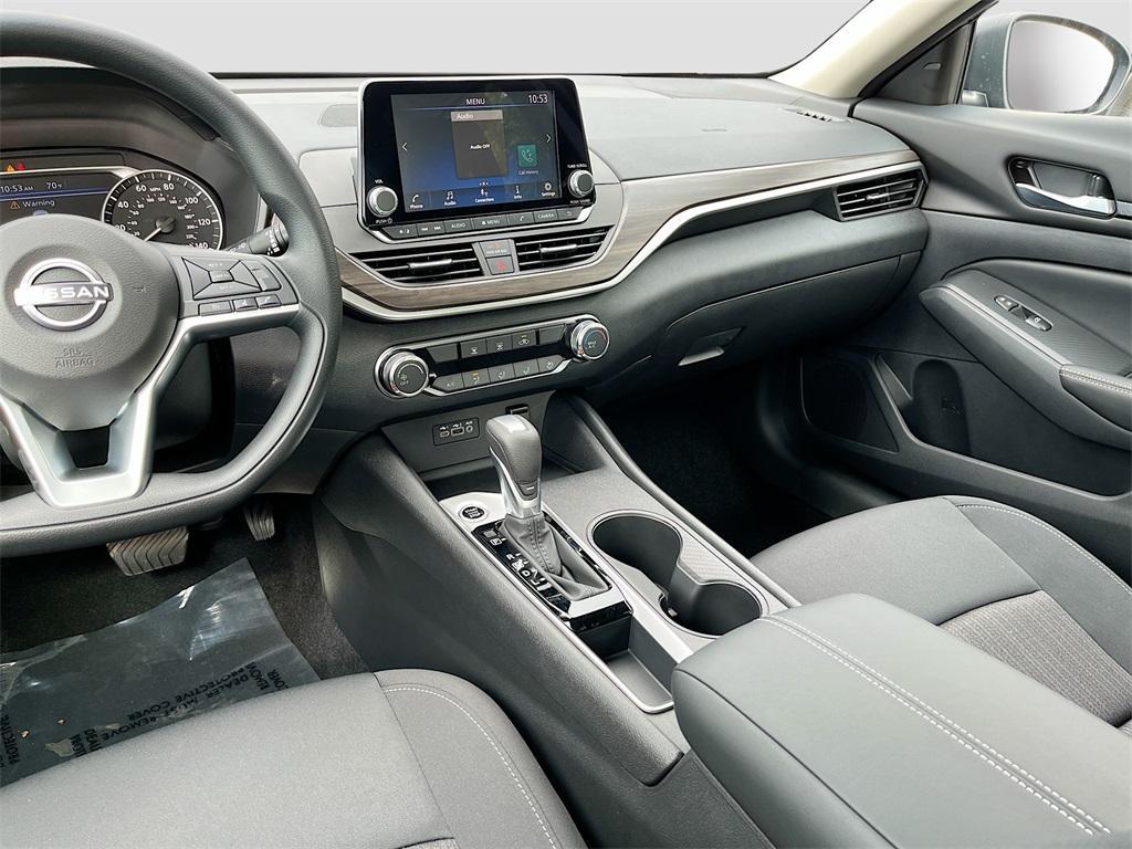 new 2025 Nissan Altima car, priced at $25,069