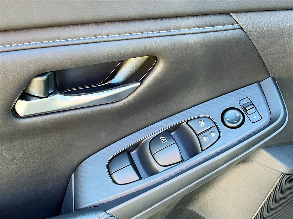 new 2025 Nissan Sentra car, priced at $22,965