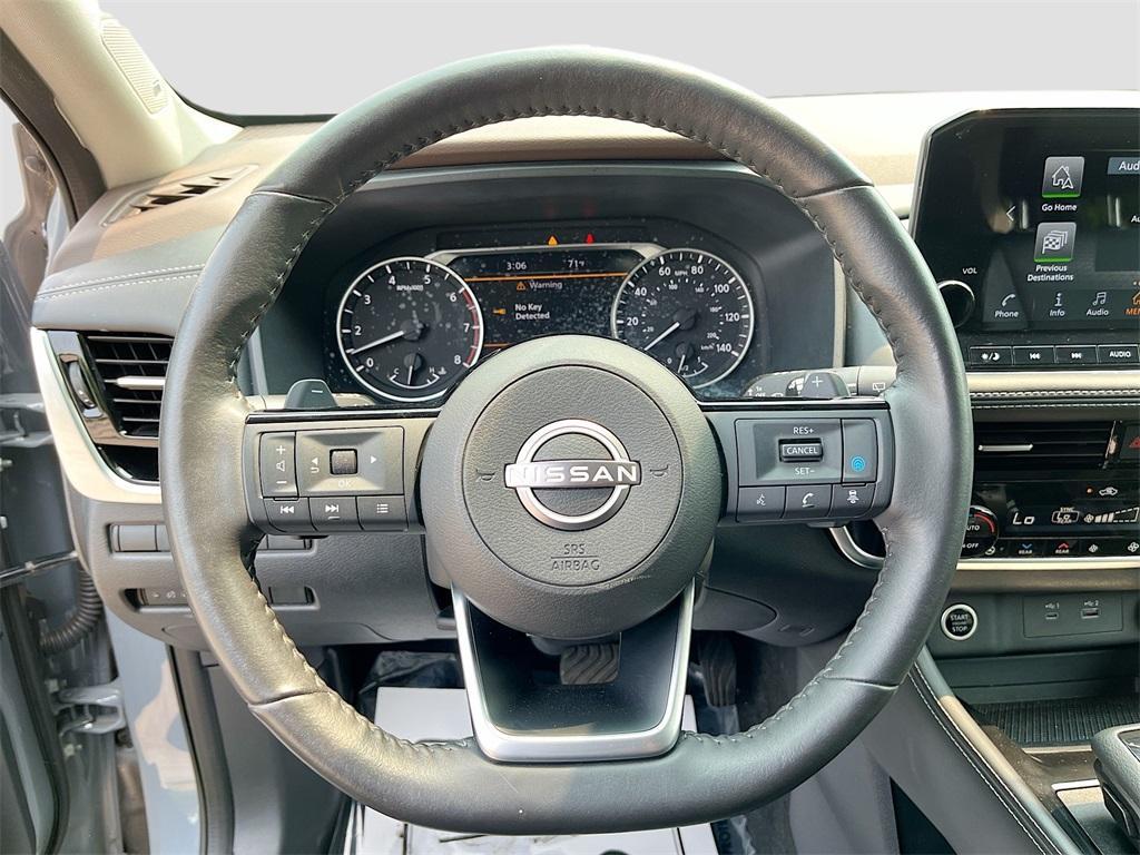used 2022 Nissan Rogue car, priced at $25,891