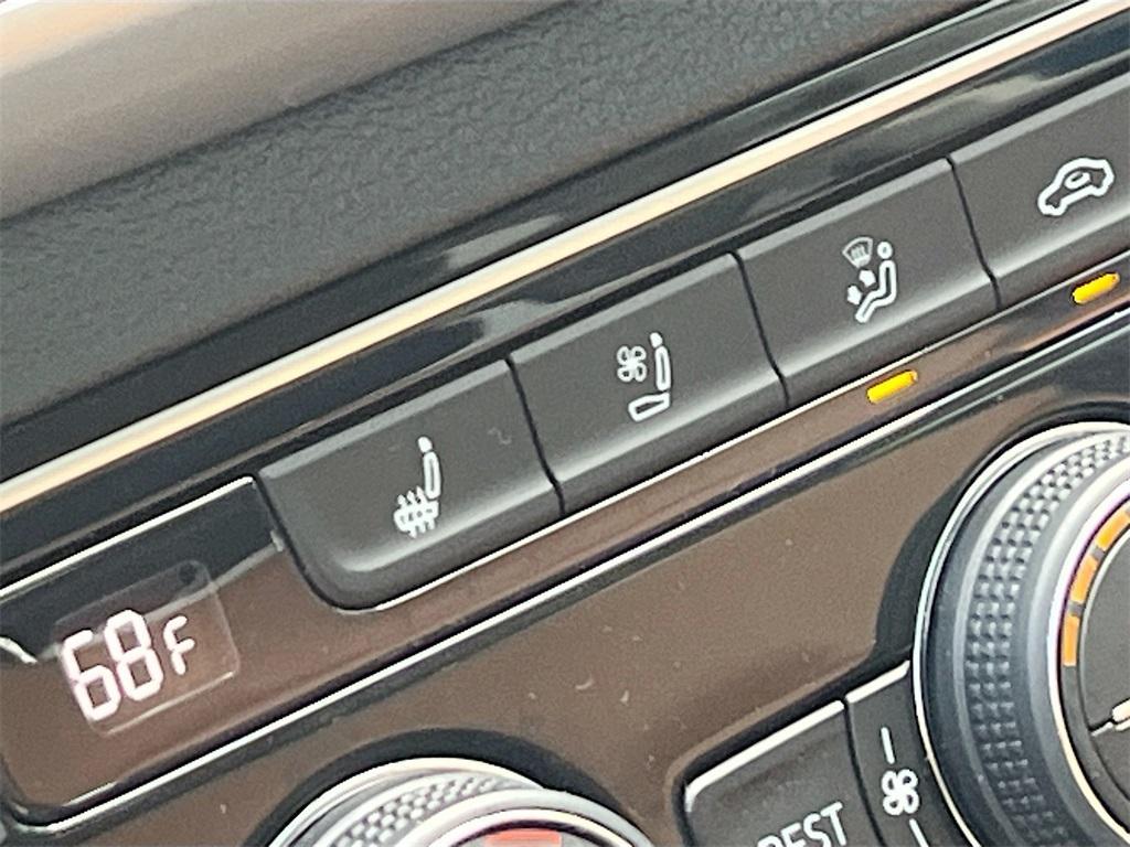 used 2018 Volkswagen Atlas car, priced at $17,470