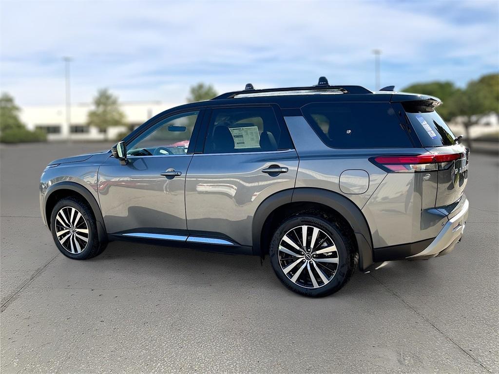 new 2025 Nissan Pathfinder car, priced at $48,310
