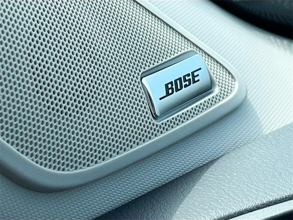 new 2025 Nissan Pathfinder car, priced at $48,704