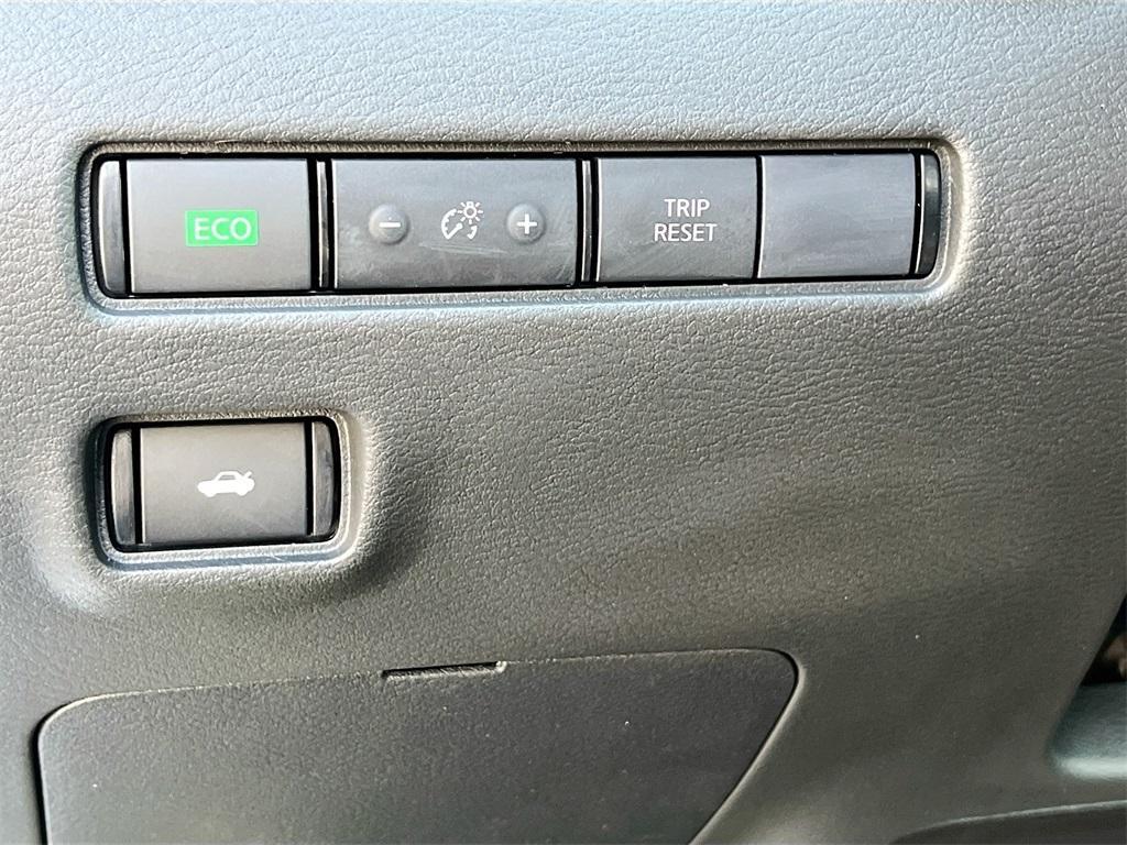 new 2025 Nissan Sentra car, priced at $27,016