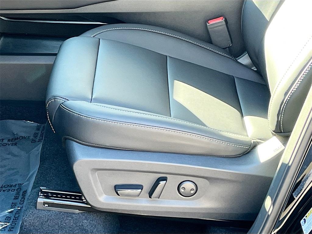 new 2025 Nissan Murano car, priced at $40,975