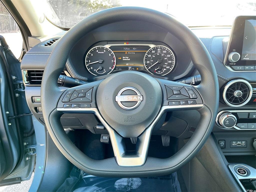 new 2025 Nissan Sentra car, priced at $22,458