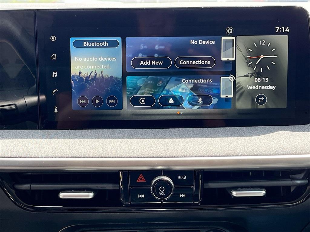new 2025 Nissan Kicks car, priced at $25,441
