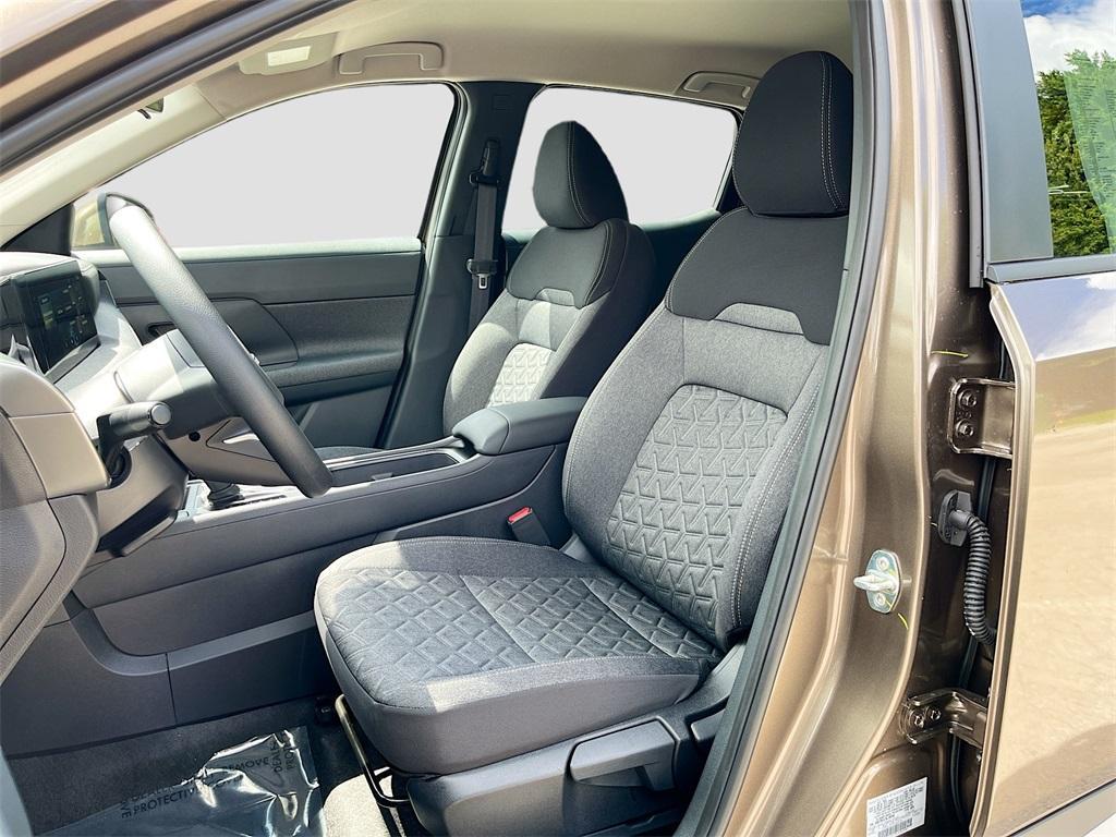 new 2025 Nissan Kicks car, priced at $25,441