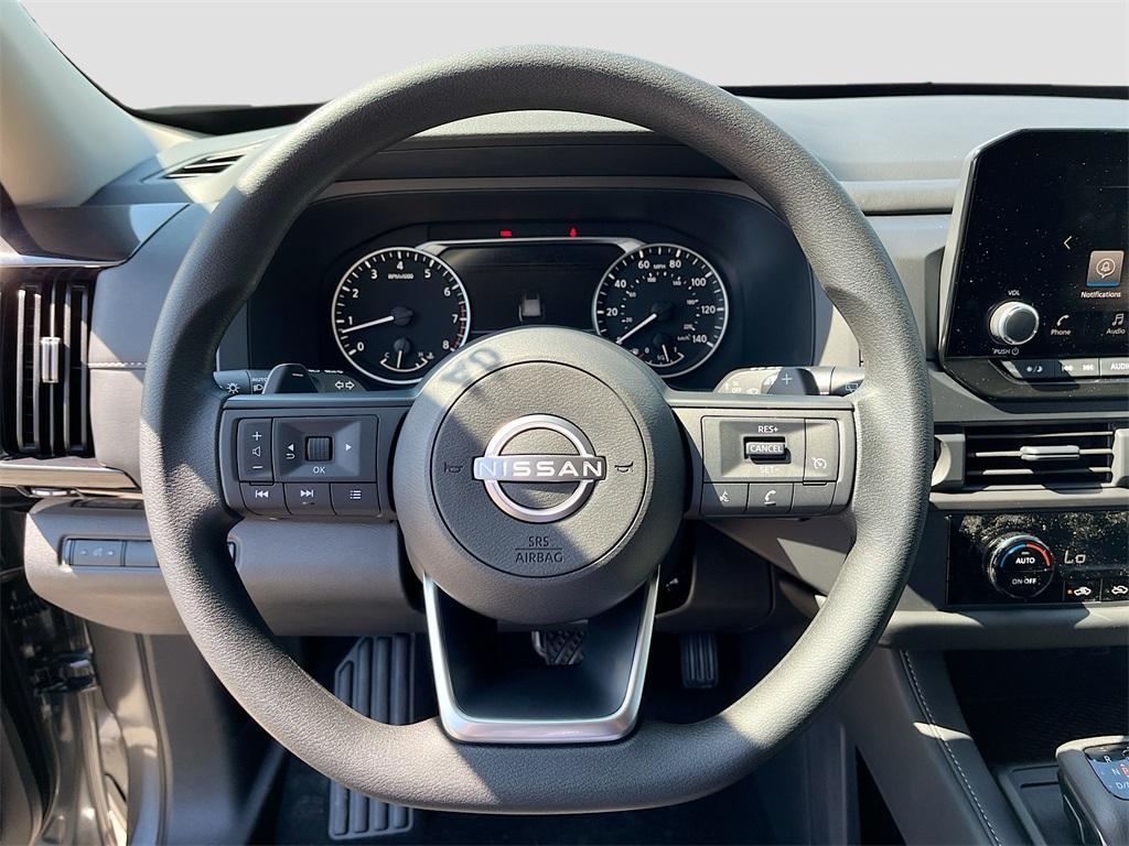 new 2025 Nissan Pathfinder car, priced at $35,427