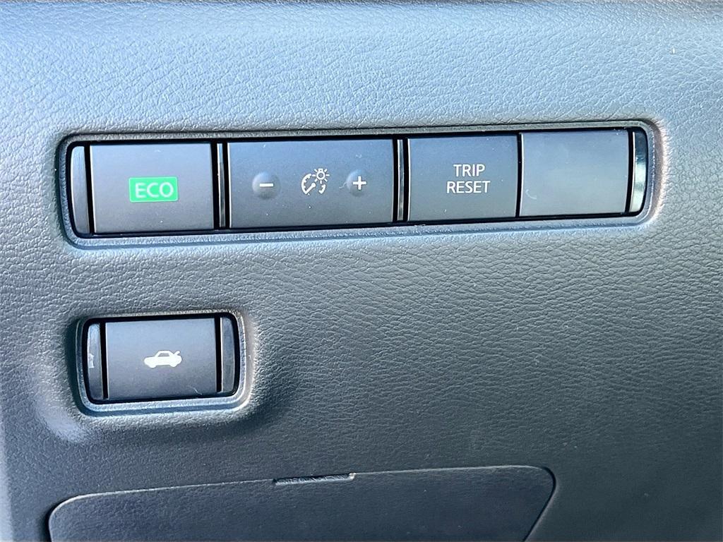 new 2025 Nissan Sentra car, priced at $27,731