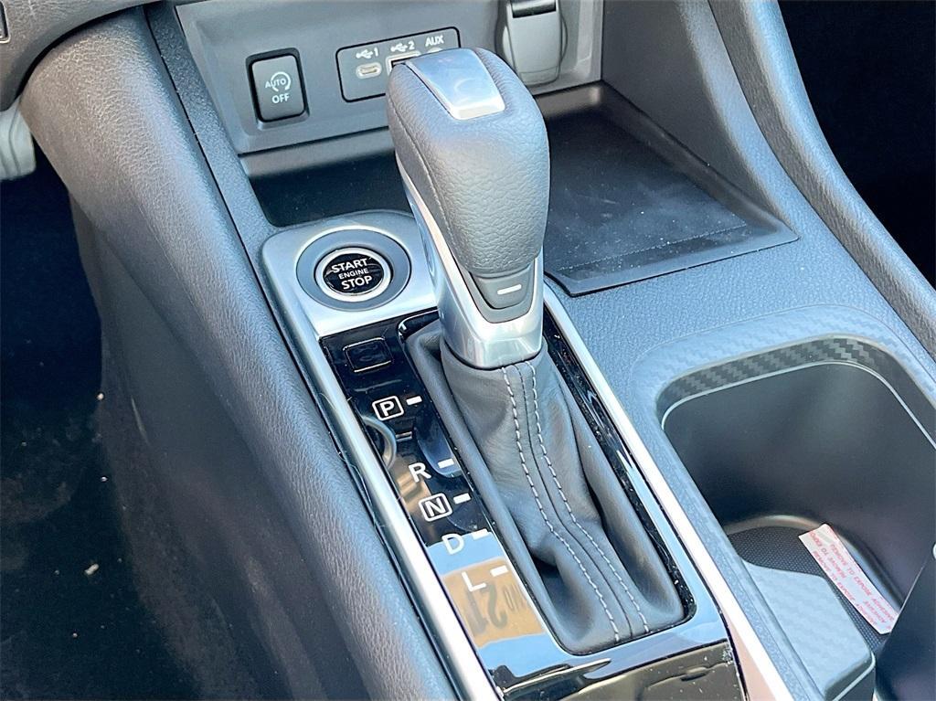 new 2025 Nissan Sentra car, priced at $21,958